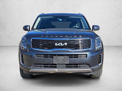 Used 2022 Kia Telluride EX w/ EX Premium Package image 2