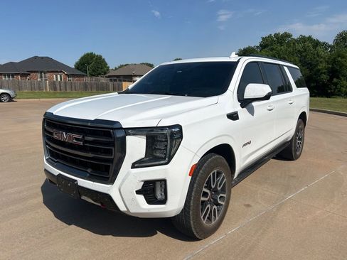 Used 2023 GMC Yukon XL AT4 w/ AT4 Premium Package AWD/4WD image 1