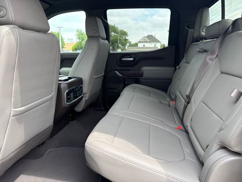 Used 2021 GMC Sierra 1500 SLT w/ SLT Premium Plus Package AWD/4WD image 28