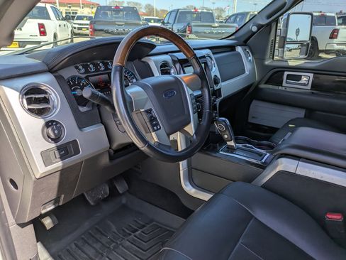 Used 2013 Ford F150 Platinum image 10