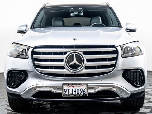 Certified 2024 Mercedes-Benz GLS 450 4MATIC image 9