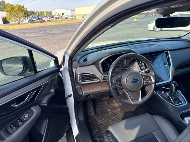 Used 2021 Subaru Outback Onyx Edition XT AWD/4WD image 12