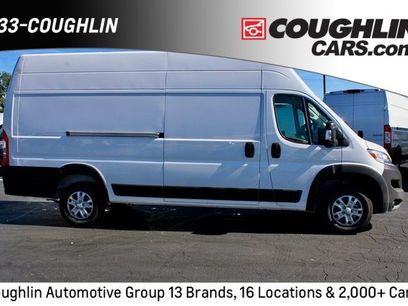 New 2024 RAM ProMaster 3500 w/ Quick Order Package 22G SLT