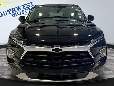 Used 2023 Chevrolet Blazer LT FWD image 2