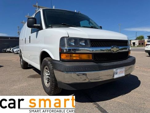 Used 2020 Chevrolet Express 3500 w/ Driver Convenience Package RWD image 1