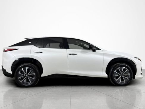 Used 2023 Lexus RZ 450e Premium w/ Technology Package AWD/4WD image 6