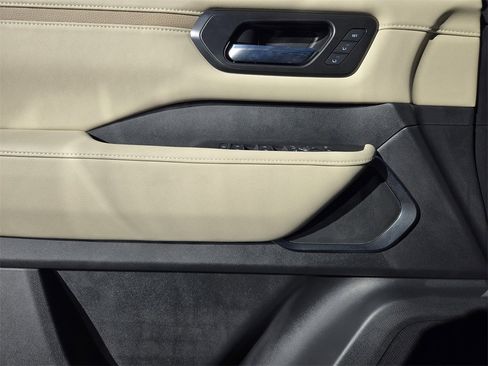 New 2026 Nissan Armada Platinum image 19