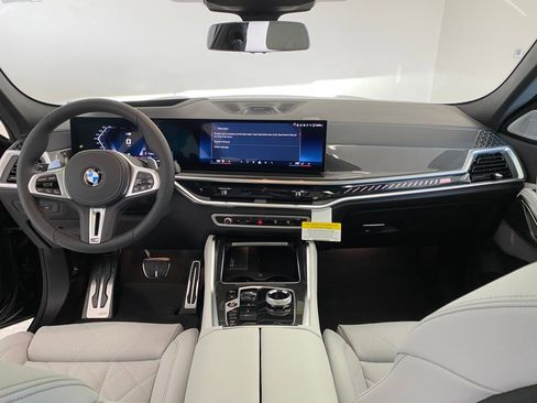 New 2026 BMW X6 M60i image 15
