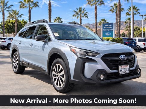 Used 2023 Subaru Outback Premium w/ Popular Package #1 AWD/4WD image 1