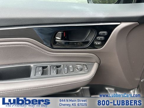 Used 2022 Honda Odyssey Touring image 13