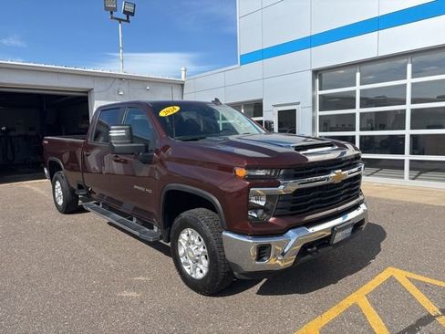 Certified 2024 Chevrolet Silverado 3500 LT image 2