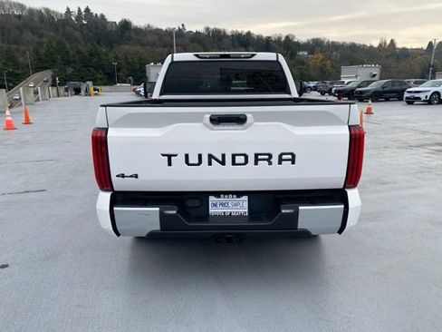 Used 2022 Toyota Tundra SR5 image 7