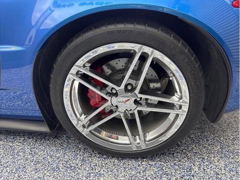 Used 2008 Chevrolet Corvette Z06 RWD image 2