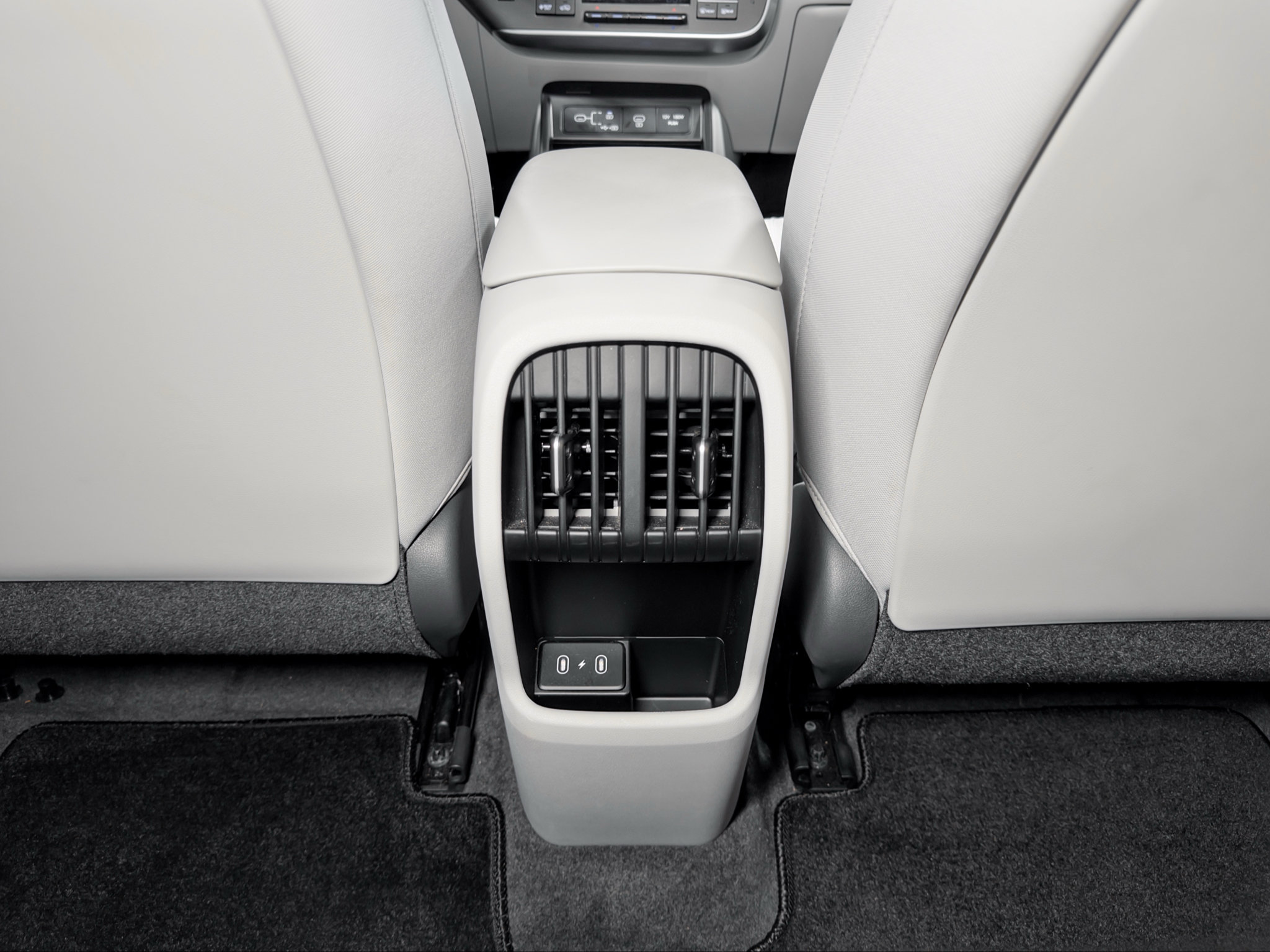 Used 2024 Hyundai Kona SEL FWD image 21