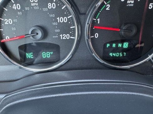 Used 2011 Jeep Liberty Sport w/ Popular Equipment Group image 7