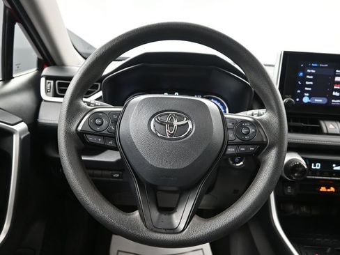 Used 2025 Toyota RAV4 XLE w/ Convenience Package AWD/4WD image 33