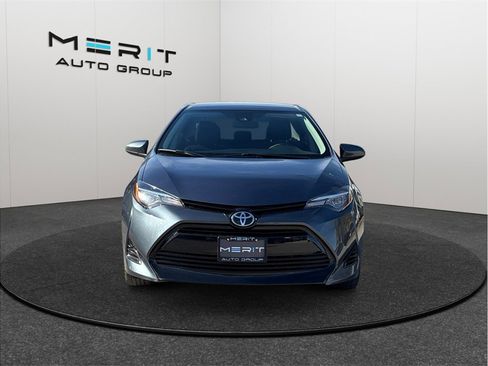 Used 2017 Toyota Corolla LE image 3