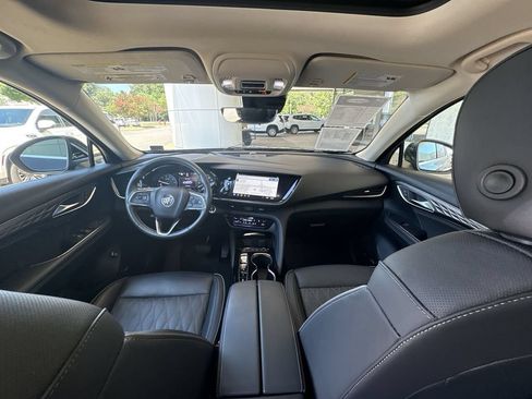 Certified 2023 Buick Envision Avenir FWD image 21