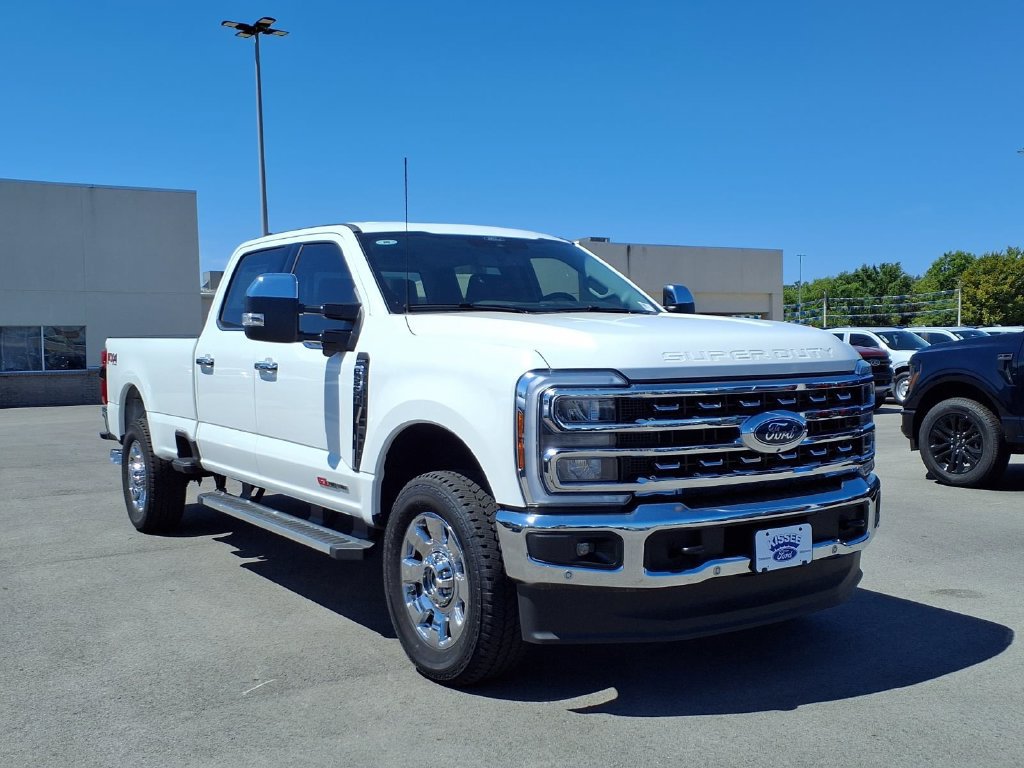 New 2026 Ford F350 Lariat w/ Lariat Premium Package AWD/4WD image 1