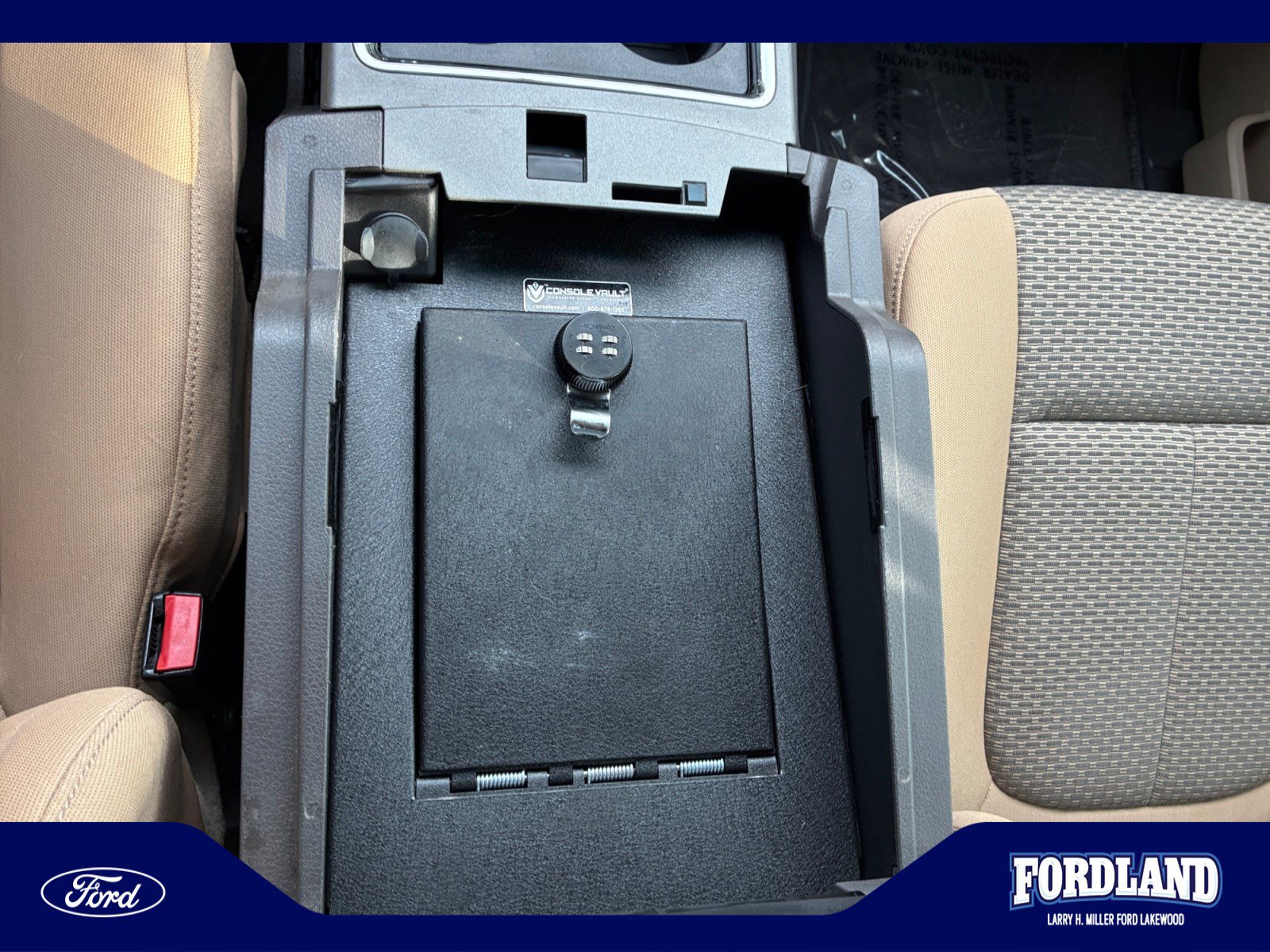 Used 2016 Ford F250 XLT w/ XLT Value Package AWD/4WD image 33