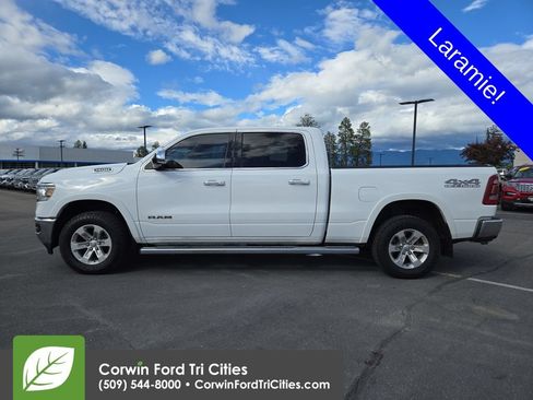 Used 2021 RAM 1500 Laramie AWD/4WD image 10