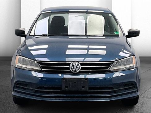 Used 2015 Volkswagen Jetta S image 2