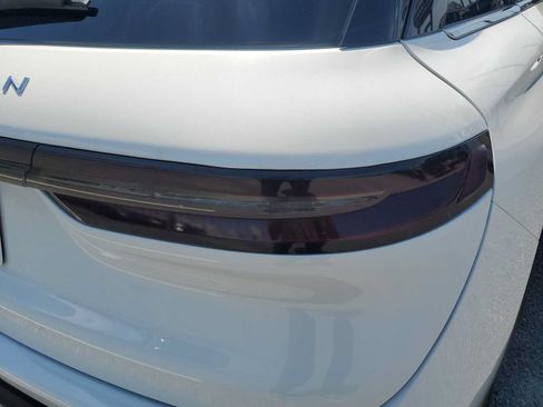 Used 2023 Lincoln Corsair Reserve FWD image 13