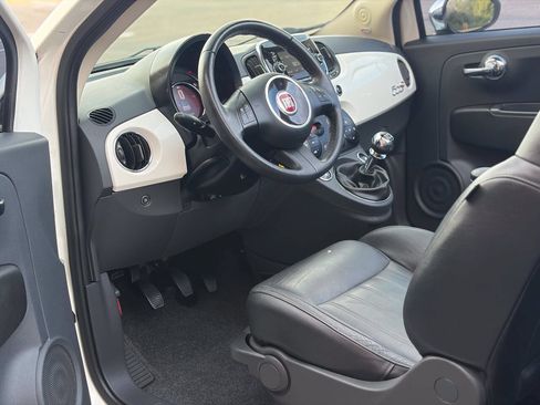 Used 2017 FIAT 500 Lounge FWD image 13