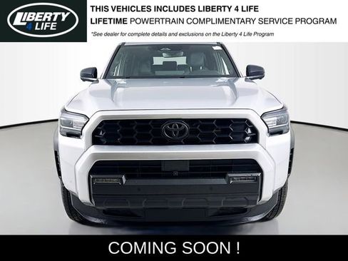Used 2025 Toyota 4Runner SR5 image 2