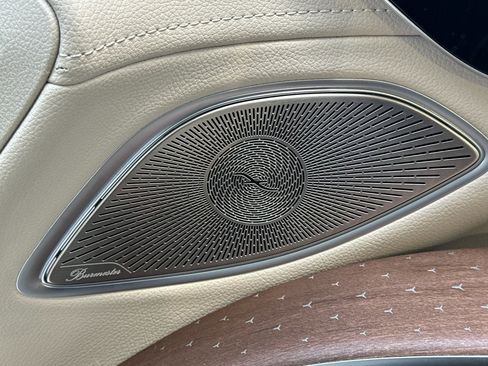 Used 2023 Mercedes-Benz EQS 450+ SUV image 23