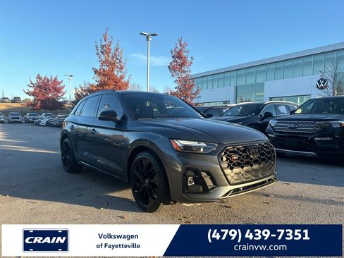 Used 2021 Audi SQ5 Premium Plus w/ Premium Plus Package image 1