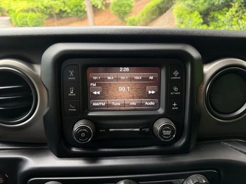 Used 2020 Jeep Wrangler Unlimited Sport S image 15