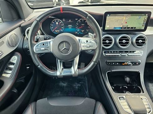 Certified 2022 Mercedes-Benz GLC 43 AMG 4MATIC image 32