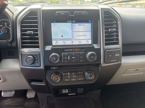 Used 2017 Ford F150 XLT w/ Equipment Group 302A Luxury AWD/4WD image 11
