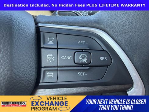 New 2026 Jeep Grand Cherokee Altitude AWD/4WD image 20