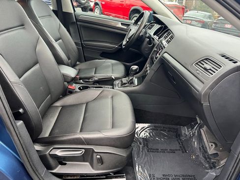 Used 2020 Volkswagen Golf 1.4T TSI image 30