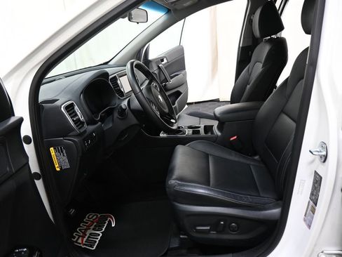 Used 2018 Kia Sportage EX image 7