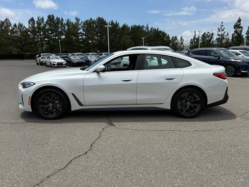 Used 2023 BMW i4 eDrive40 w/ Premium Package RWD image 13