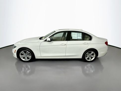 Used 2016 BMW 328i xDrive Sedan AWD/4WD image 4