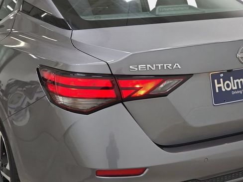Used 2024 Nissan Sentra SV FWD image 33
