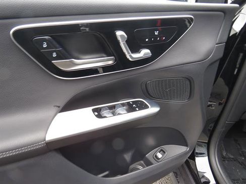 Used 2026 Mercedes-Benz GLC 300 4MATIC image 8