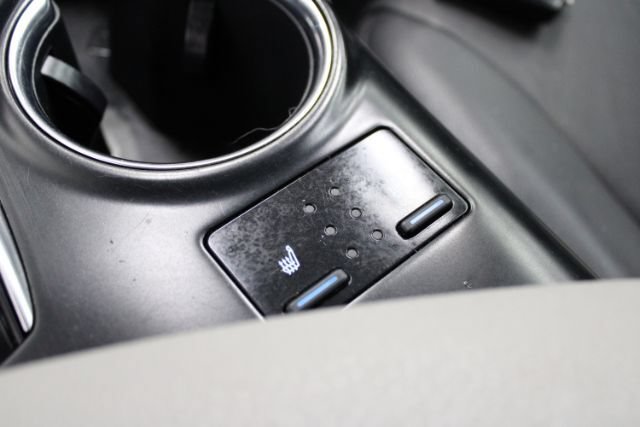 Used 2019 Toyota Camry XLE FWD image 15