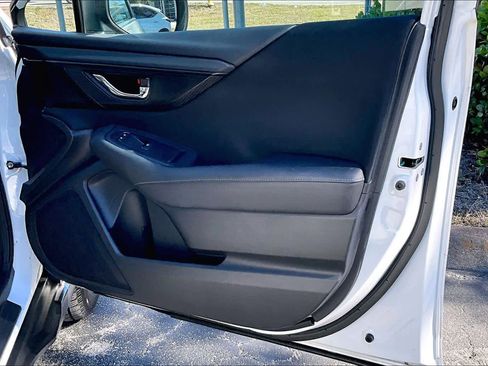 Used 2022 Subaru Outback Premium image 27