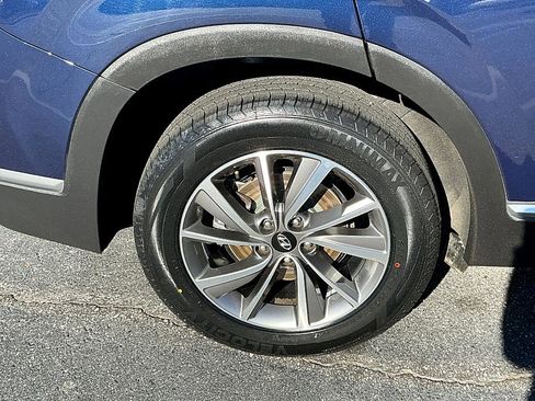 Used 2020 Hyundai Santa Fe SEL w/ Convenience Package image 9