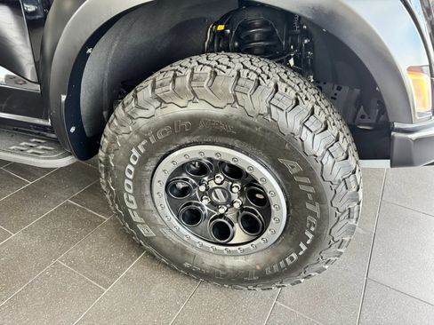 Used 2025 Ford F150 Raptor AWD/4WD image 73