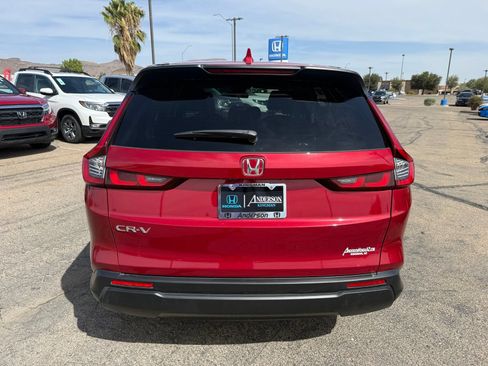 Used 2025 Honda CR-V EX image 7