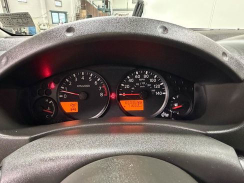 Used 2021 Nissan Frontier SV AWD/4WD image 23