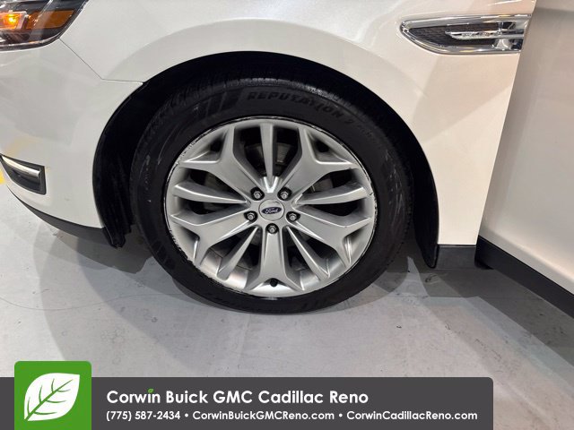 Used 2017 Ford Taurus Limited FWD image 34