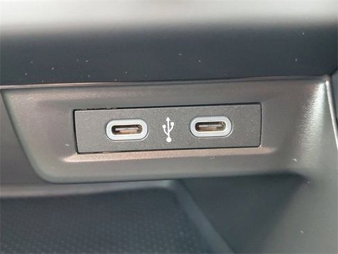 Used 2024 Volkswagen Jetta S image 28