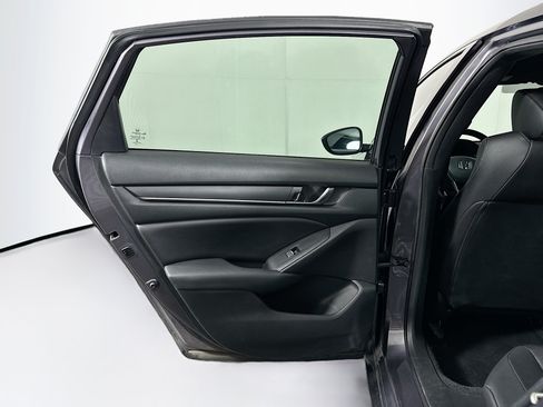Used 2020 Honda Accord Sport image 25